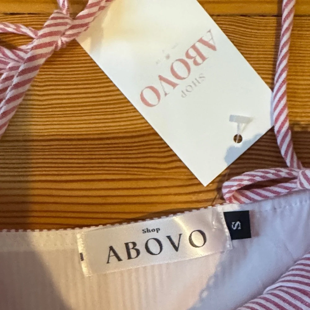 NWT ABOVO Pink Striped Dress with Tie Straps and keyhole - Picture 2 of 9